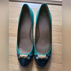 Talbot, size 8 pumps